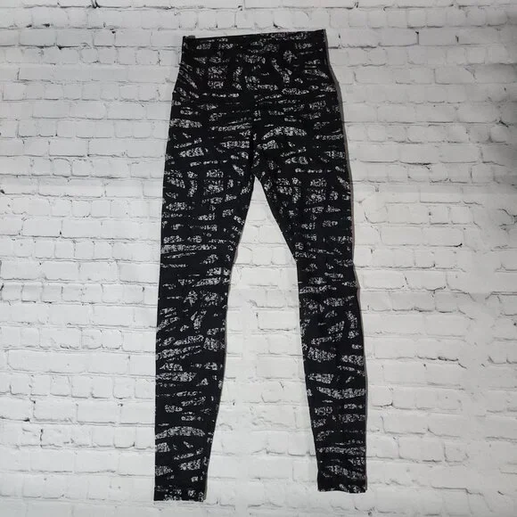 LULULEMON WUNDER UNDER HIGH RISE - Picture 2 of 3